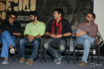 Kshanam Movie Thanks Meet